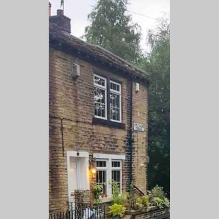 Entire Cottage In The Beautiful Calder Valley Halifax Zewnętrze zdjęcie